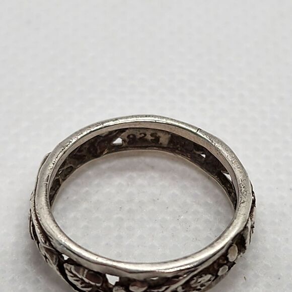 Sterling Silver Leaf Cutout Ring (5) - Picture 5 of 6